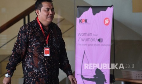 Anggota DPR Helmy Faishal Zaini tiba untuk menjalani pemeriksaan di kantor KPK, Jakarta, Senin (30/9/2019).