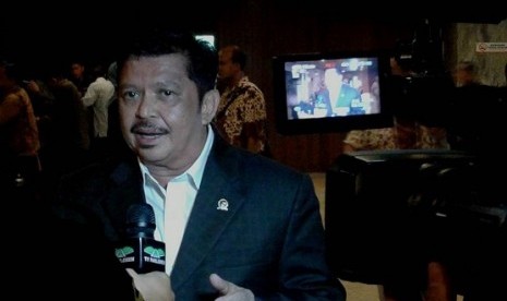 Anggota DPR RI Azikin Solthan 