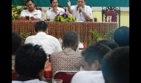 Anggota FPKS MPR RI Gamari Soetrisno (kanan).