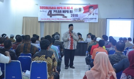 Anggota FPKS MPR RI Sigit Sosiantomo