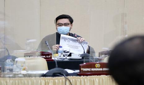 Anggota Fraksi PSI DPRD DKI Jakarta, William Aditya Sarana. Politikus PSI meminta DKI menyelidiki dugaan keterlibatan ASN dalam kasus ruko Pluit.