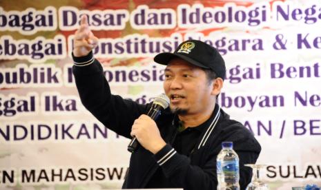 Anggota Komisi I DPR Al Muzammil Yusuf.