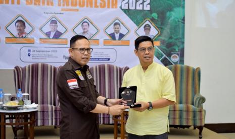 Anggota Komisi IV DPR RI Andi Akmal Pasluddin saat menjadi keynote speaker pada Bimbingan Teknis dan Expo Sawit Baik Indonesia 2022 di Bira, Bulukumba, Sulawesi Selatan.