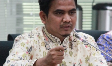 Anggota Komisi IX DPR RI Indra, SH