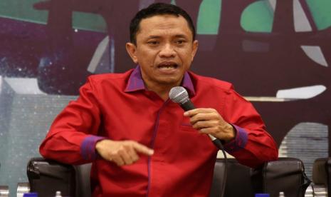 Anggota Komisi IX DPR RI Rahmad Handoyo mendukung penghentian sementara penggunaan obat-obatan berbentuk sirup atau cairan.