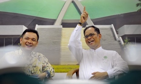 Anggota Komisi VIII DPR Fraksi Golkar Ace Hasan Syadzily (kiri)