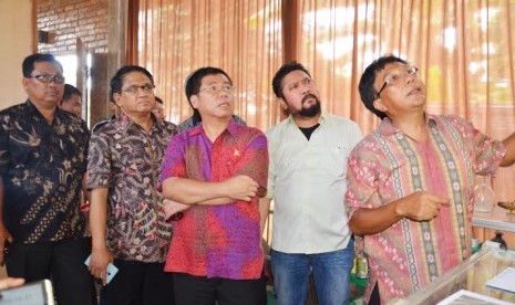 Anggota Komisi X DPR mengunjungi Situs Kota Cina di Medan