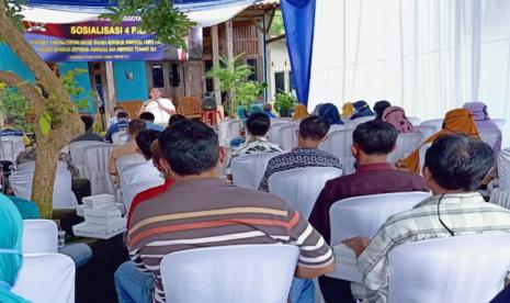 Anggota Majelis Permusyawaratan Rakyat (MPR) Rizki Sadig, saat Sosialisasi Empat Pilar MPR RI di kecamatan Badas, Kabupaten Kediri, Jawa Timur, Sabtu (6/2) lalu.