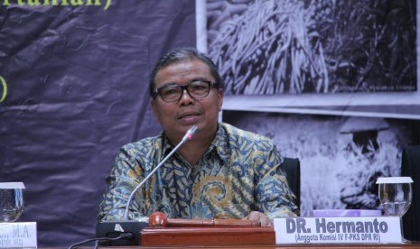  Anggota MPR RI dari FPKS Hermanto.