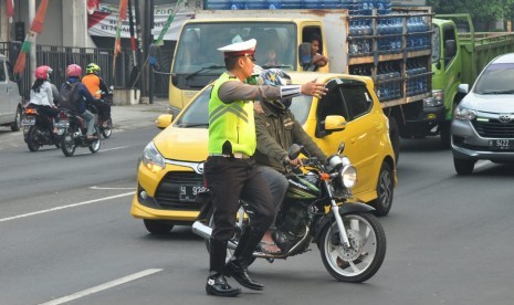 Pelanggaran lalu lintas 