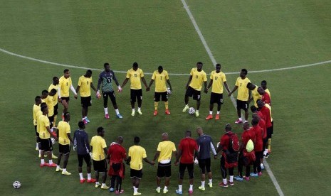 Anggota tim sepak bola Ghana latihan di stadion sepak bola Dunas Arena di Natal 15 Juni 2014.