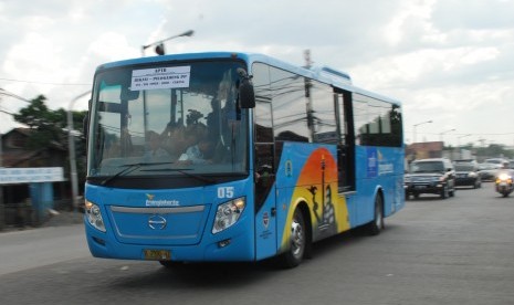 Angkutan Perbatasan Terintegrasi Busway (APTB)