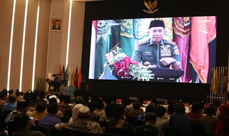 anglima Tentara Nasional Indonesia (TNI) Jenderal TNI Agus Subiyanto, S.E., M.Si., menghadiri Halal Bi Halal Pimpinan Pusat Muhammadiyah, di Auditorium KH. Ahmad Azhar Basyir, Gedung Cendekia Universitas Muhammadiyah Jakarta (UM), Rabu (24/04/2024). 