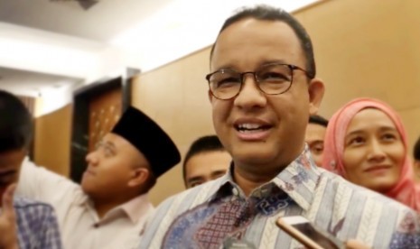 Anies Baswedan. Lembaga Arus Survei sebut elektabilitas Anies rendah di Jatim karena kurang menarik.