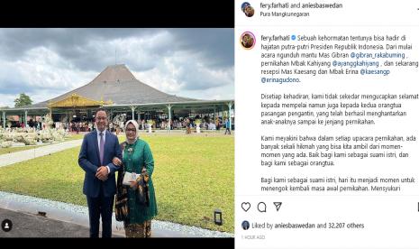 Anies Baswedan bersama sang istri menghadiri pernikahan Kaesang-Erina.