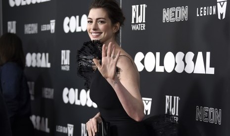 Anne Hathaway