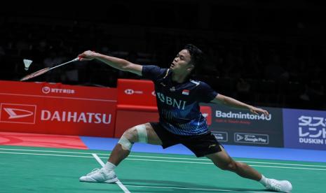 Pebulu tangkis tunggal putra Indonesia, Anthony Sinisuka Ginting, yang menjadi salah satu asa kontingen Indonesia meraih medali Asian Games 2022 Hangzhou, Cina.