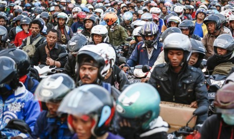 Antrean pemudik sepeda motor di Pelabuhan Gilimanuk, Bali. (Ilustrasi)