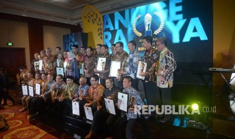 Anugerah Syariah Republika (ASR) 2019,Ajang pemberian penghargaan bagi lembaga keuangan syariah, perbankan syariah, asuransi, hingga perorangan pelaku keuangan sosial syariah. 