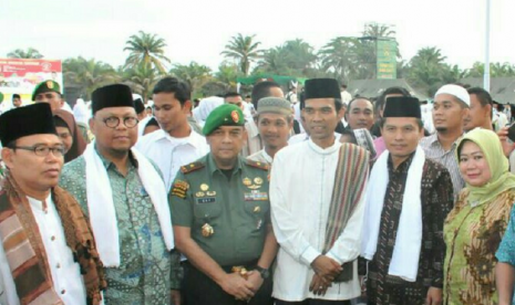 Apel Kebangsaan Santri di Lapangan Kartika Yonif 132 Bima Sakti Salo, Bangkinang, Kabupaten Kampar, Peovinsi Riau.