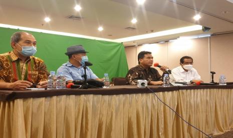 APINDO Yakini Dana Pekerja di BP Jamsostek Aman. Foto: Konferensi pers APINDO soal dana pekerja BP Jamsostek