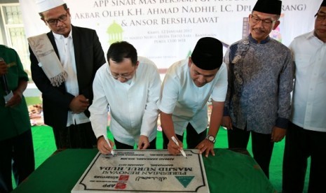 APP Sinar Mas Bersama GP Ansor Renovasi Masjid di Sumsel.