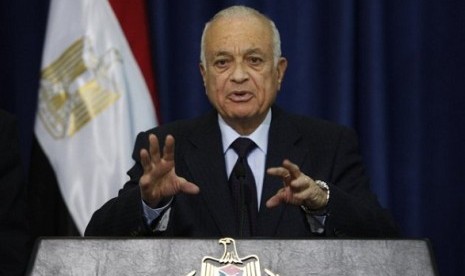 Arab League Secretary-General Nabil Elaraby speaks during a press conference in the West Bank city of Ramallah, Saturday, Dec. 29, 2012.   