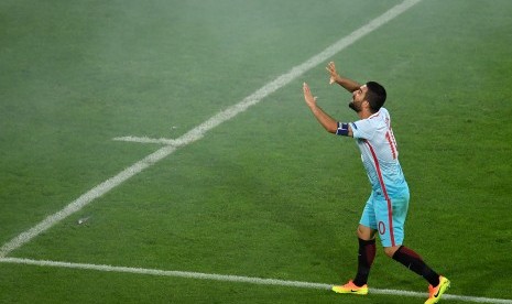 Arda Turan saat membela Turki di Piala Eropa 2016.