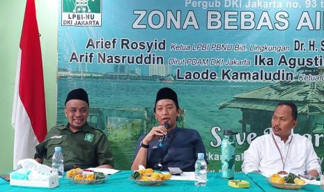 Arief Rosyid menjadi pembicara seminar NU