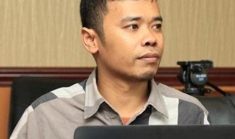  Arif Nurul Imam, Peneliti Politik POINT Indonesia.