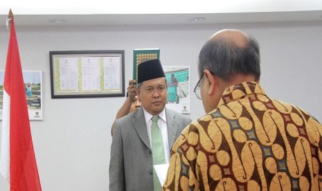 Arifin Purwakananta dilantik sebagai Deputi Baznas