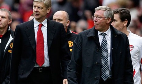 Arsene Wenger (kiri) dan Alex Ferguson.