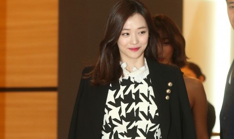 Artis Korea Sulli