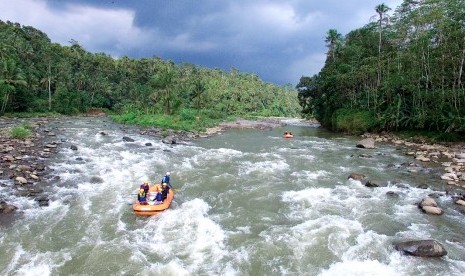 Arung jeram di sungai Serayu, Banjarnegara