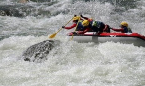 Arung jeram (ilustrasi)