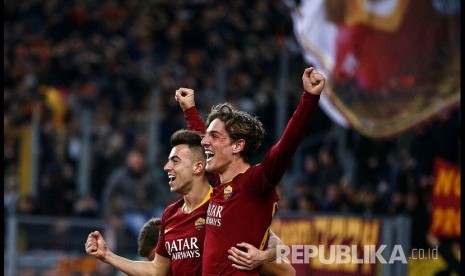 AS Roma memetik kemenangan 2-1 atas Porto pada pertandingan leg pertama babak 16 besar Liga Champions di Stadion Olimpico, Roma, Rabu (13/2) dini hari WIB.