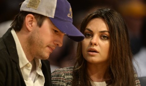 Ashton Kutcher dan Mila Kunis