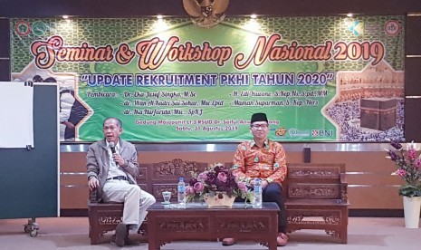 Asosiasi Kesehatan Haji Indonesia (AKHI) kota Malang menggelar Seminar Nasional 2019 dengan tema Update Rekrutmen Petugas Kesehatan Haji (PKHI) Tahun 2020. Seminar digelar di RSUD Dr.Syaigul Anwar Malang Jawa Timur, Sabtu (31/8). 