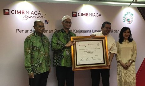 Asphurindo menggandeng Bank CIMB Niaga Syariah.