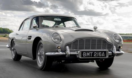 Aston Martin DB5.