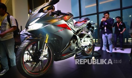 Astra Honda Motor kembali meluncurkan sepeda motor sport premium, All New CBR250RR di Jakarta, Senin (25/7).