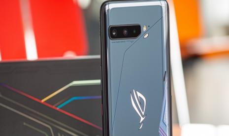 Asus ROG Phone 4`