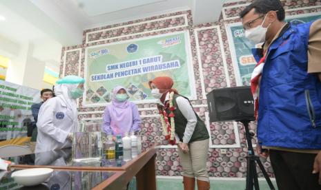 Atalia Ridwan Kamil Apresiasi Inovasi SMK Negeri 1 Garut 