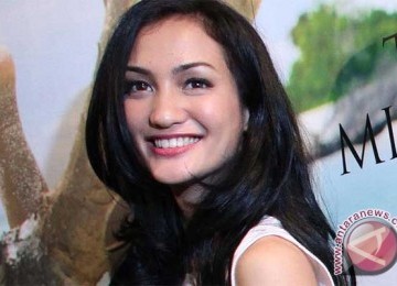 Atiqah hasiholan