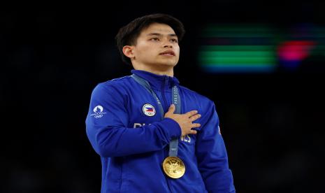 Atlet gimnastik Filipina, Carlos Yulo meraih dua medali emas Olimpiade Paris 2024.