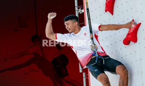 Atlet nasional Federasi Panjat Tebing Indonesia (FPTI) Kiromal Katibin, berhasil memecahkan rekor sebagai atlet panjat tebing tercepat dunia di International Federation of Sport Climbing (IFSC) World Cup 2022.