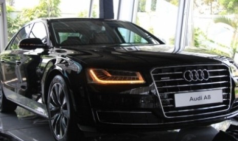 Audi New A8 L (PI)