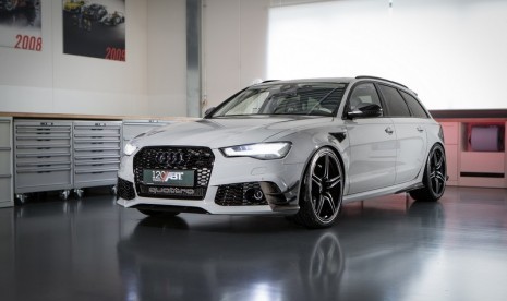  Audi RS6 Avant