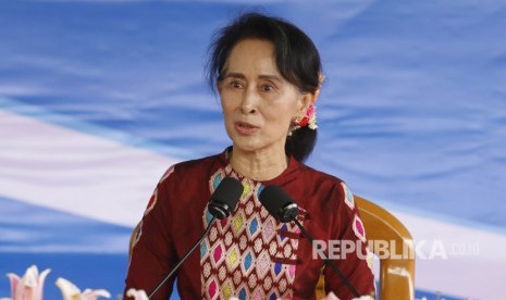 Aung San Suu Kyi 