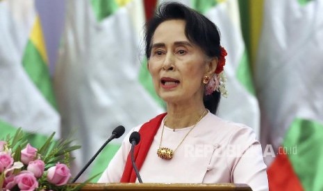 Aung San Suu Kyi dijadwalkan membela Myanmar di Pengadilan Dunia pada Rabu (11/12). Ilustrasi.